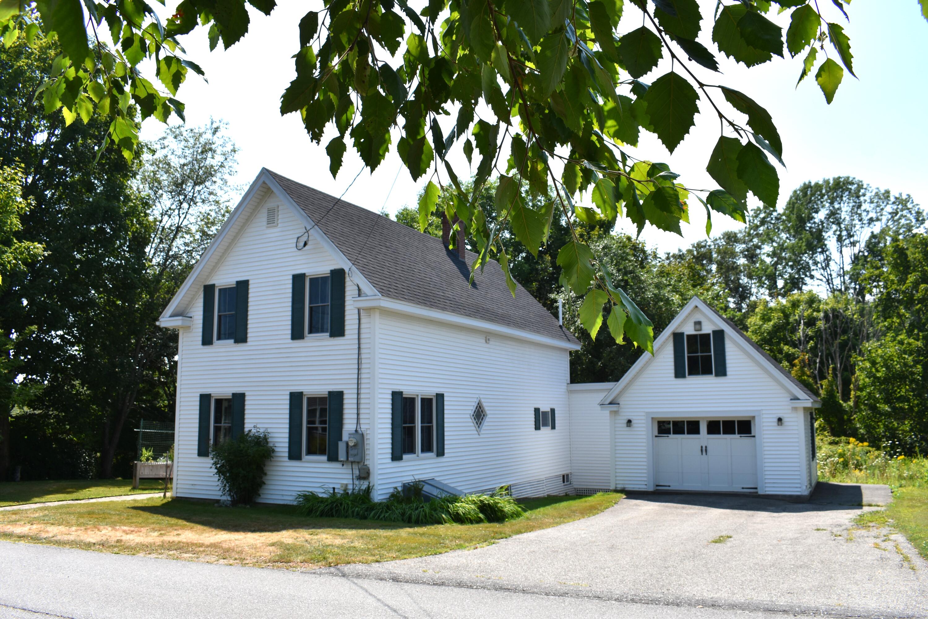 15 Norris Street Searsport ME 04974