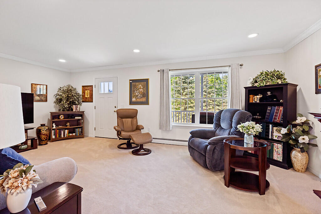 4 Shepherds Way Augusta ME 04330
