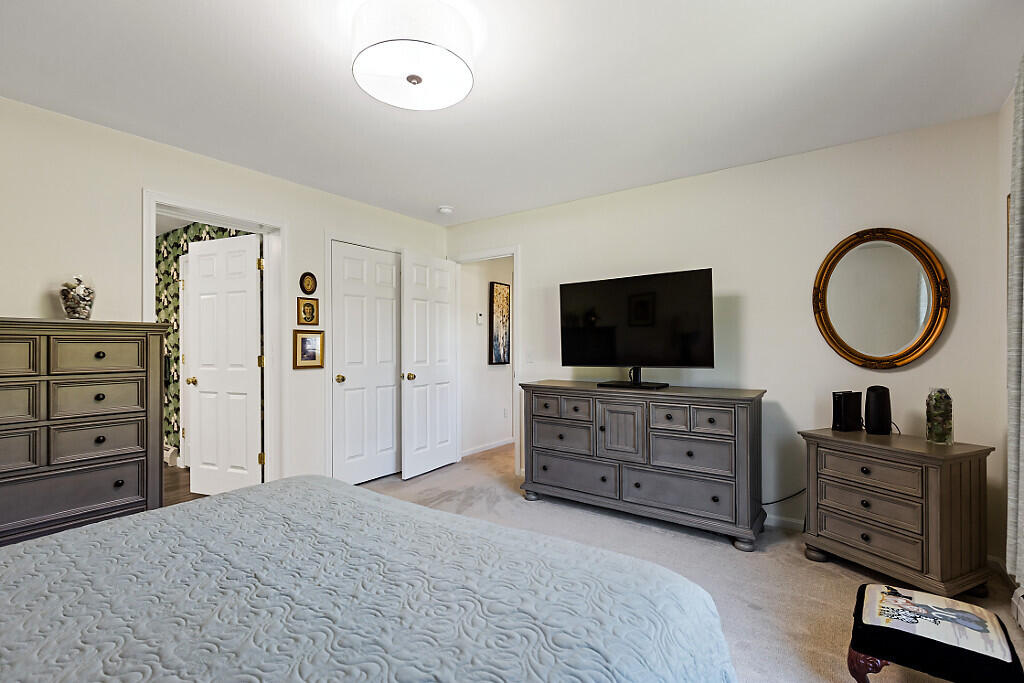 4 Shepherds Way Augusta ME 04330