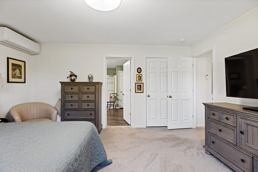 4 Shepherds Way Augusta ME 04330