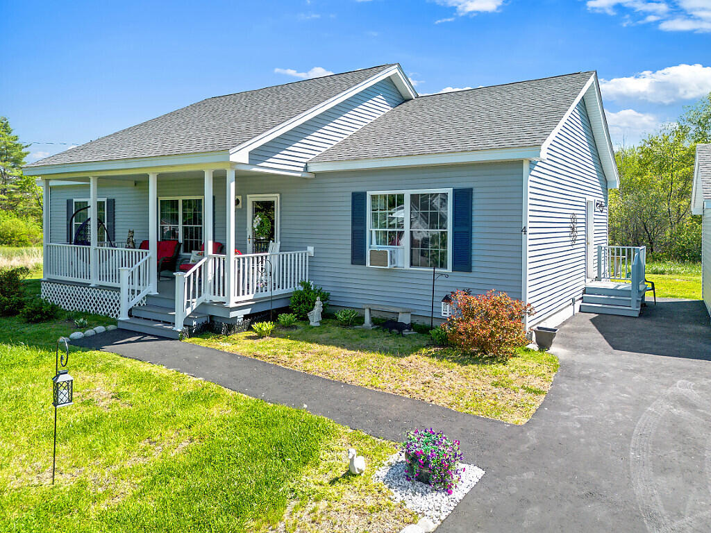 4 Shepherds Way Augusta ME 04330