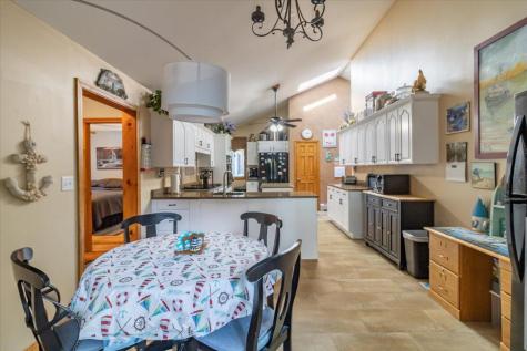 8 Mariners Reach Sullivan ME 04664