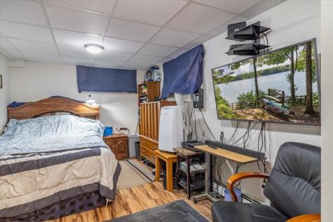 8 Mariners Reach Sullivan ME 04664