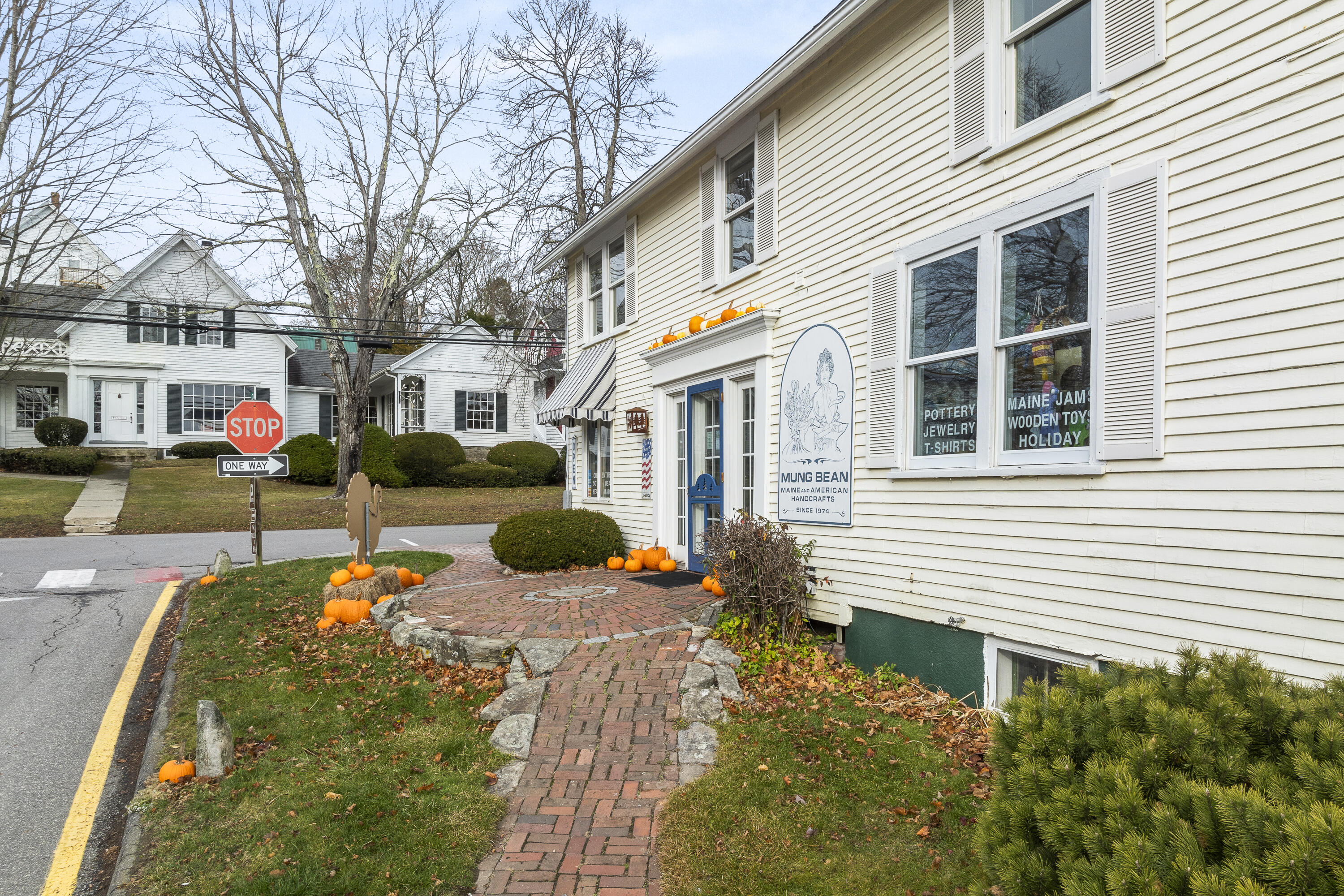 37 Townsend Avenue Boothbay Harbor ME 04538