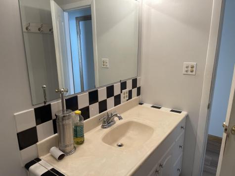 13 Vernon Street Limestone ME 04750