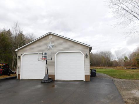 81 Creamery Road Hermon ME 04401