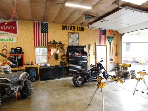 81 Creamery Road Hermon ME 04401