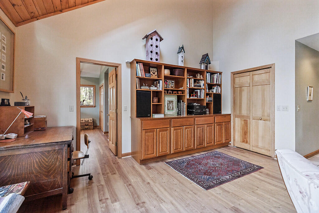 217 Leadbetter Road Wayne ME 04284