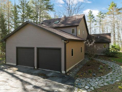 217 Leadbetter Road Wayne ME 04284