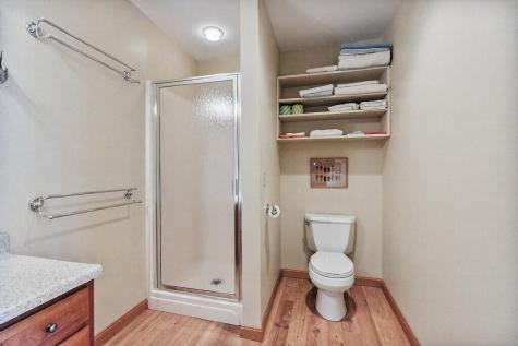 217 Leadbetter Road Wayne ME 04284