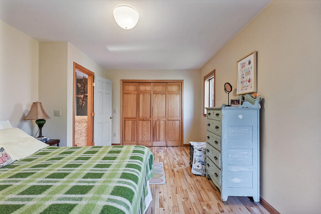 217 Leadbetter Road Wayne ME 04284
