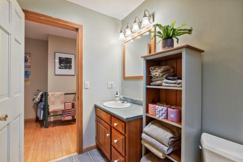 217 Leadbetter Road Wayne ME 04284