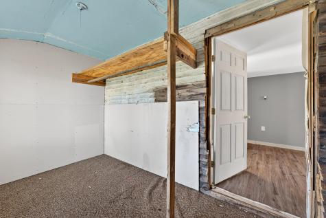 259 S Belfast Avenue Augusta ME 04330