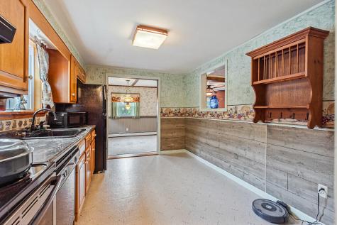 851 Lincoln Street Waterville ME 04901