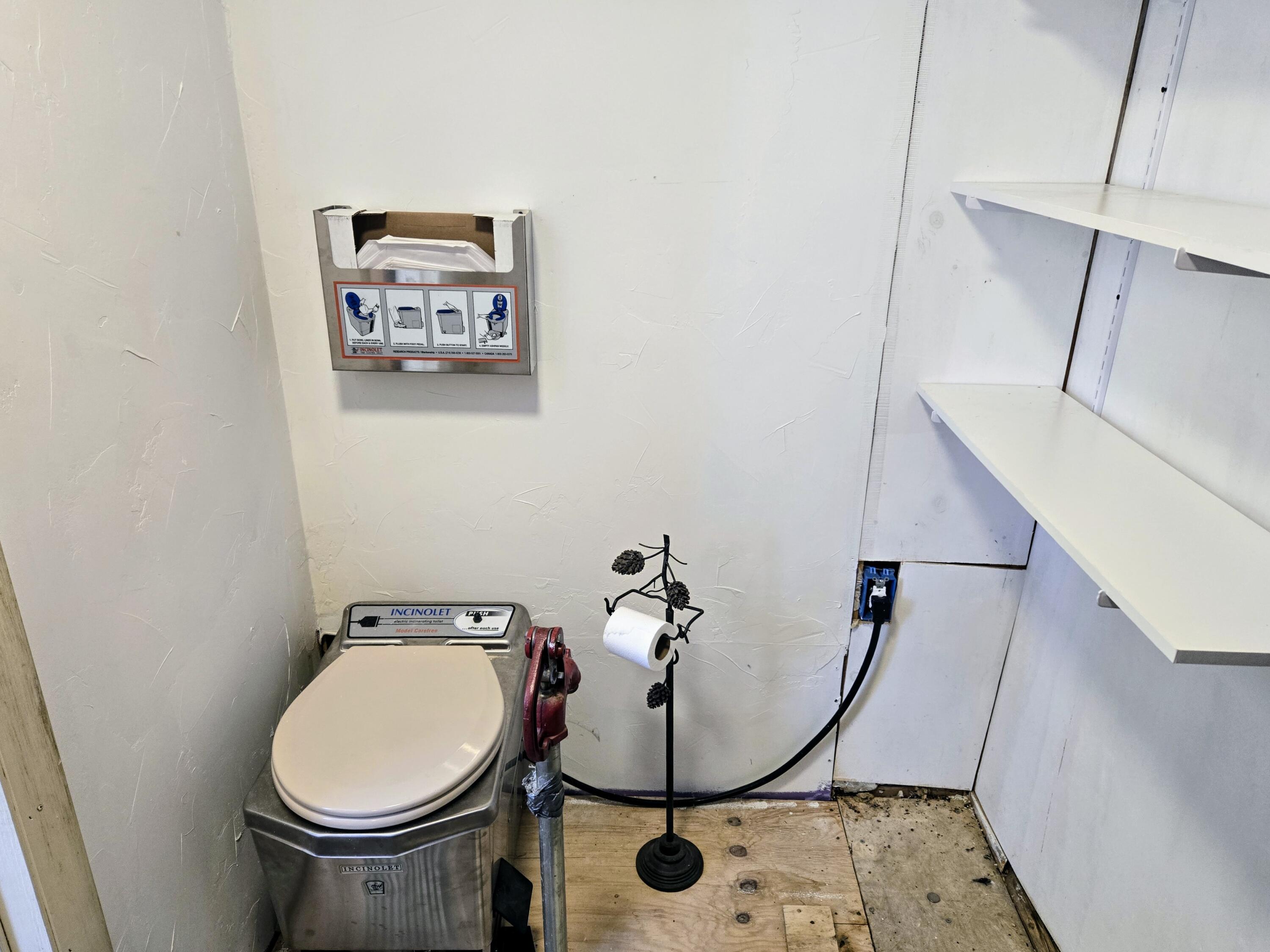 32 Nichols Road Dallas Plt ME 04970