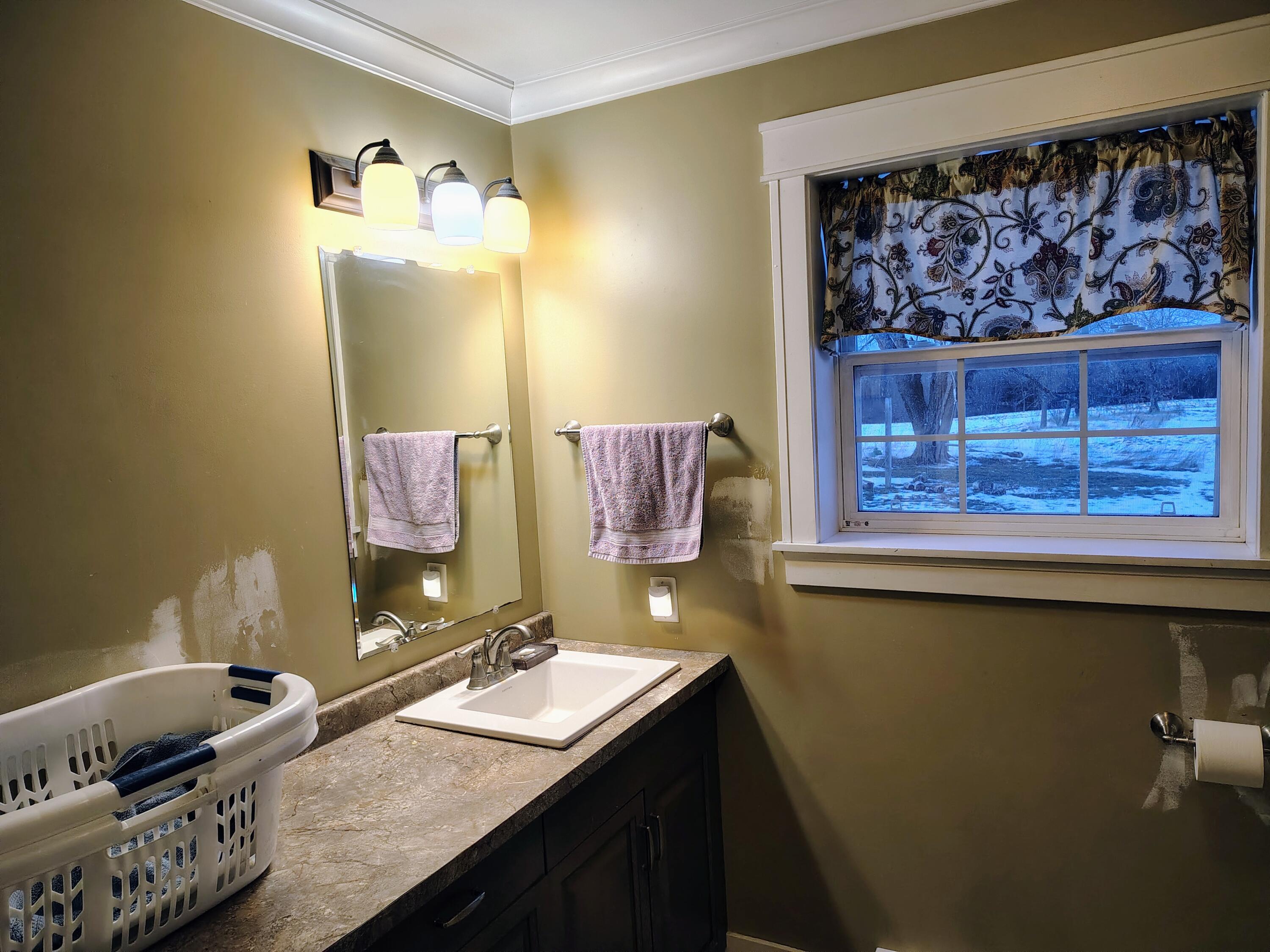 586 Upper-charleston Road Charleston ME 04422