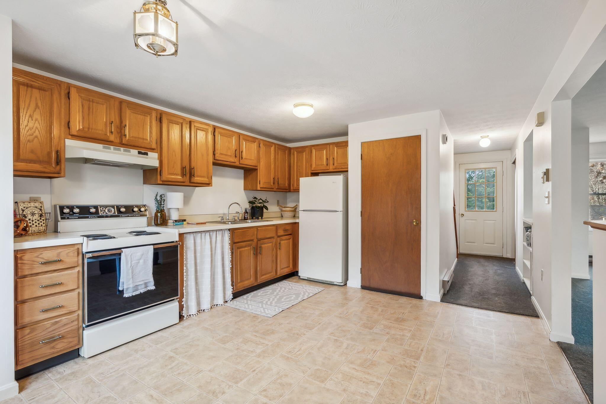 8 Applewood Drive Saco ME 04072