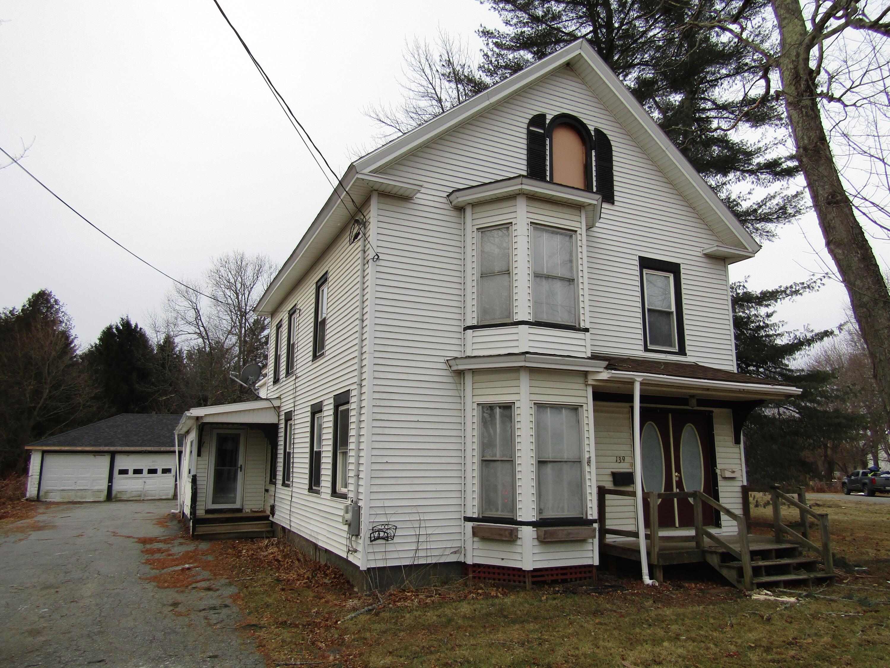139 Elm Street Newport ME 04953