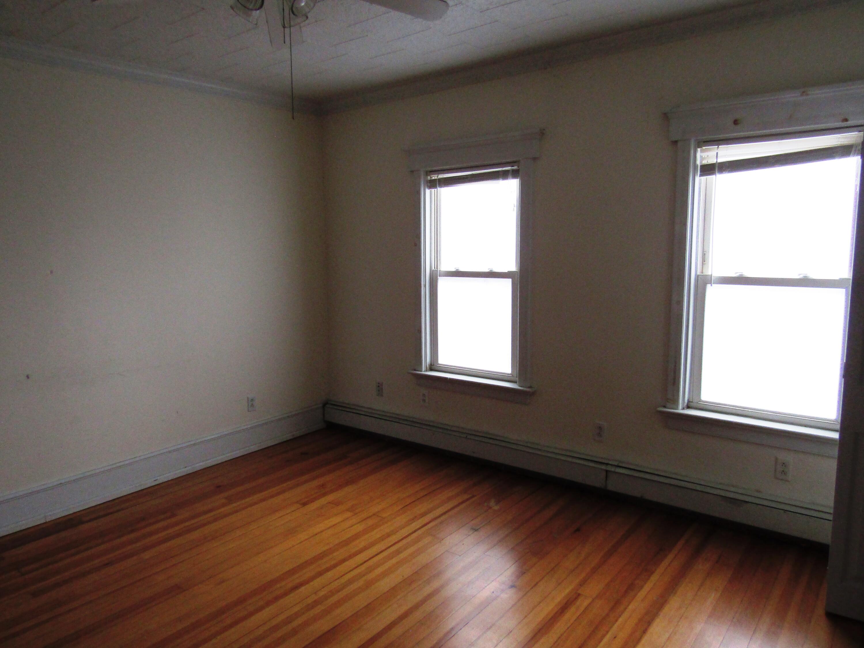 139 Elm Street Newport ME 04953