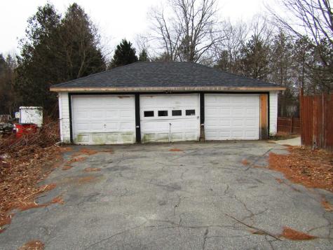 139 Elm Street Newport ME 04953