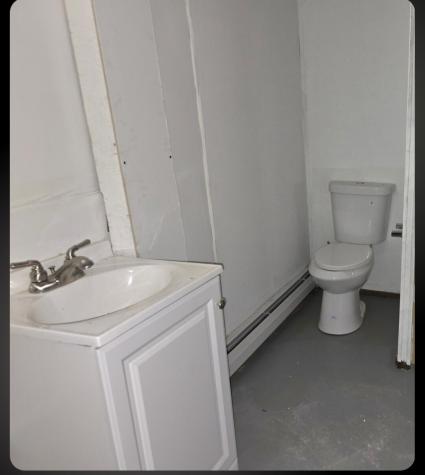 60 Rolling Ridge Jay ME 04239