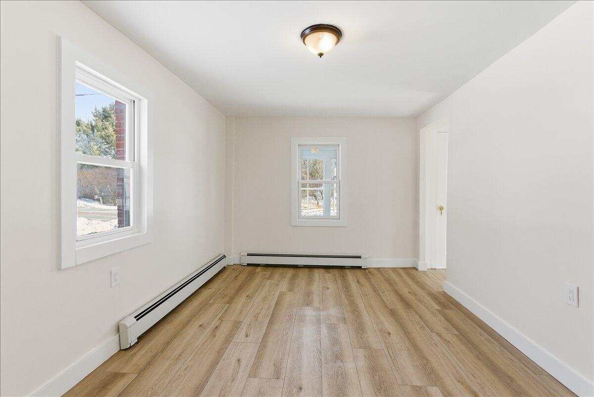 18 Lincoln Street Richmond ME 04357