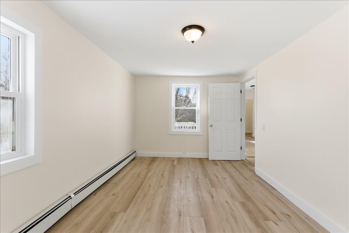 18 Lincoln Street Richmond ME 04357