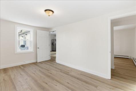 18 Lincoln Street Richmond ME 04357