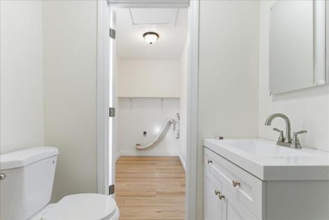 18 Lincoln Street Richmond ME 04357