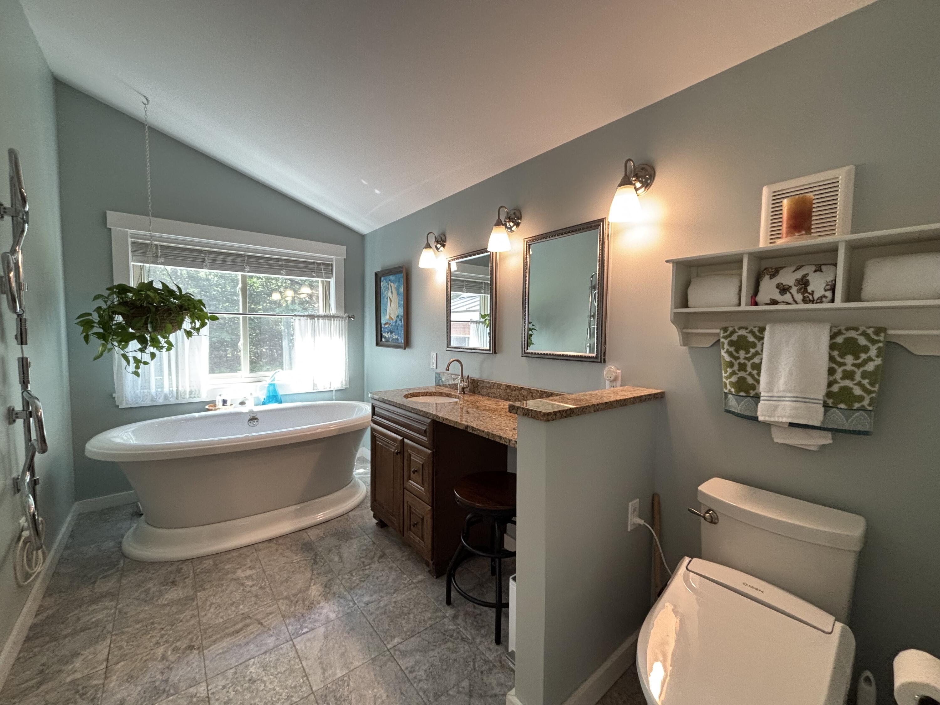 63 Pleasant Street Hampden ME 04444