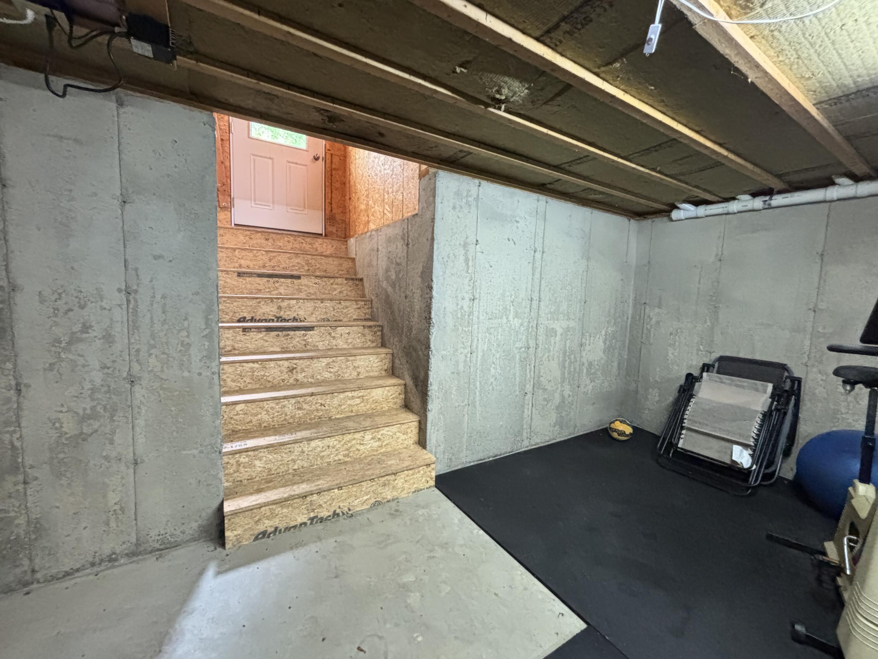 63 Pleasant Street Hampden ME 04444