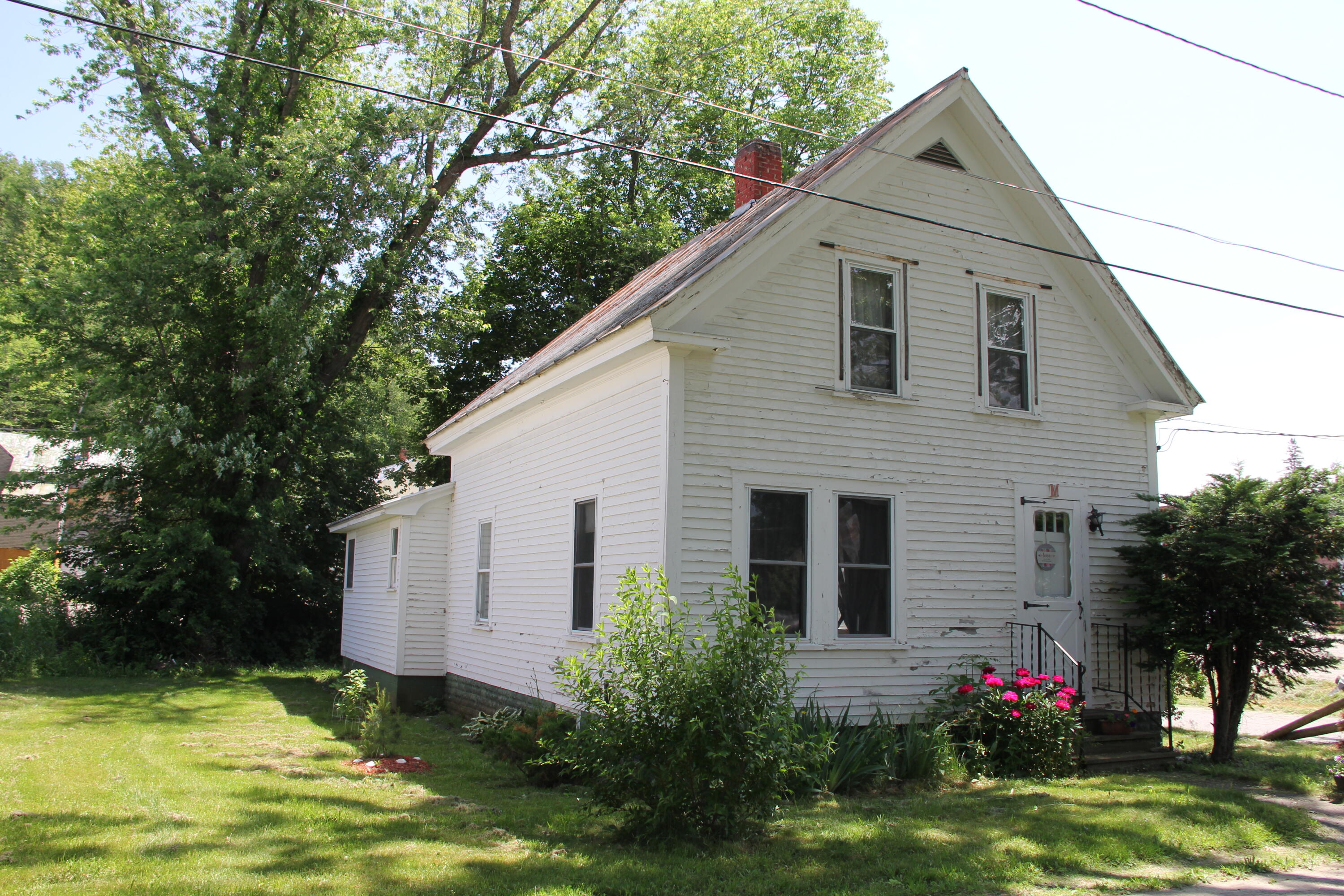 9 Collins Street Bingham ME 04920