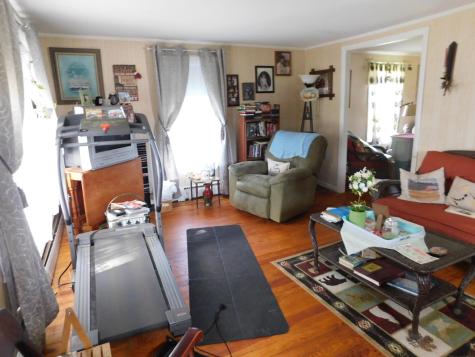 9 Collins Street Bingham ME 04920