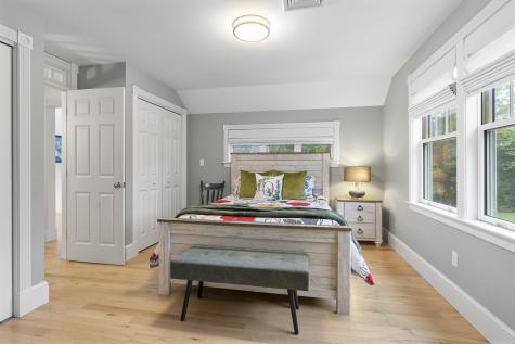 9 Edes Road Cumberland ME 04021