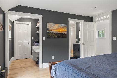 9 Edes Road Cumberland ME 04021