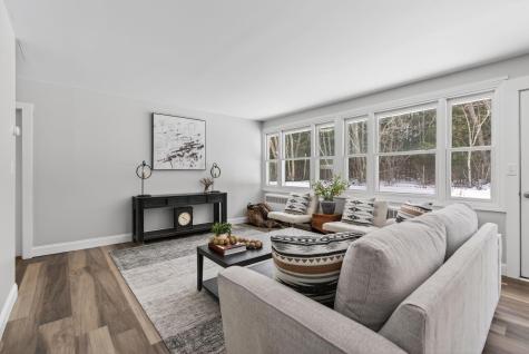 234 Congress Circle Topsham ME 04086