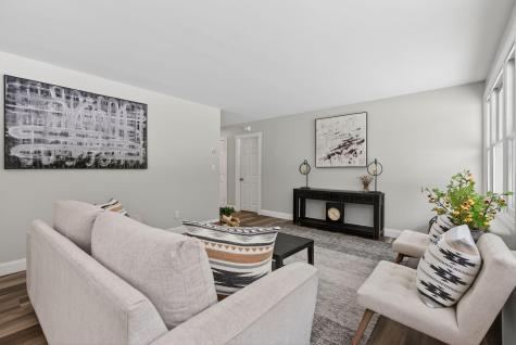 234 Congress Circle Topsham ME 04086