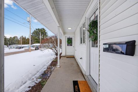 234 Congress Circle Topsham ME 04086