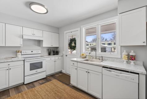 234 Congress Circle Topsham ME 04086