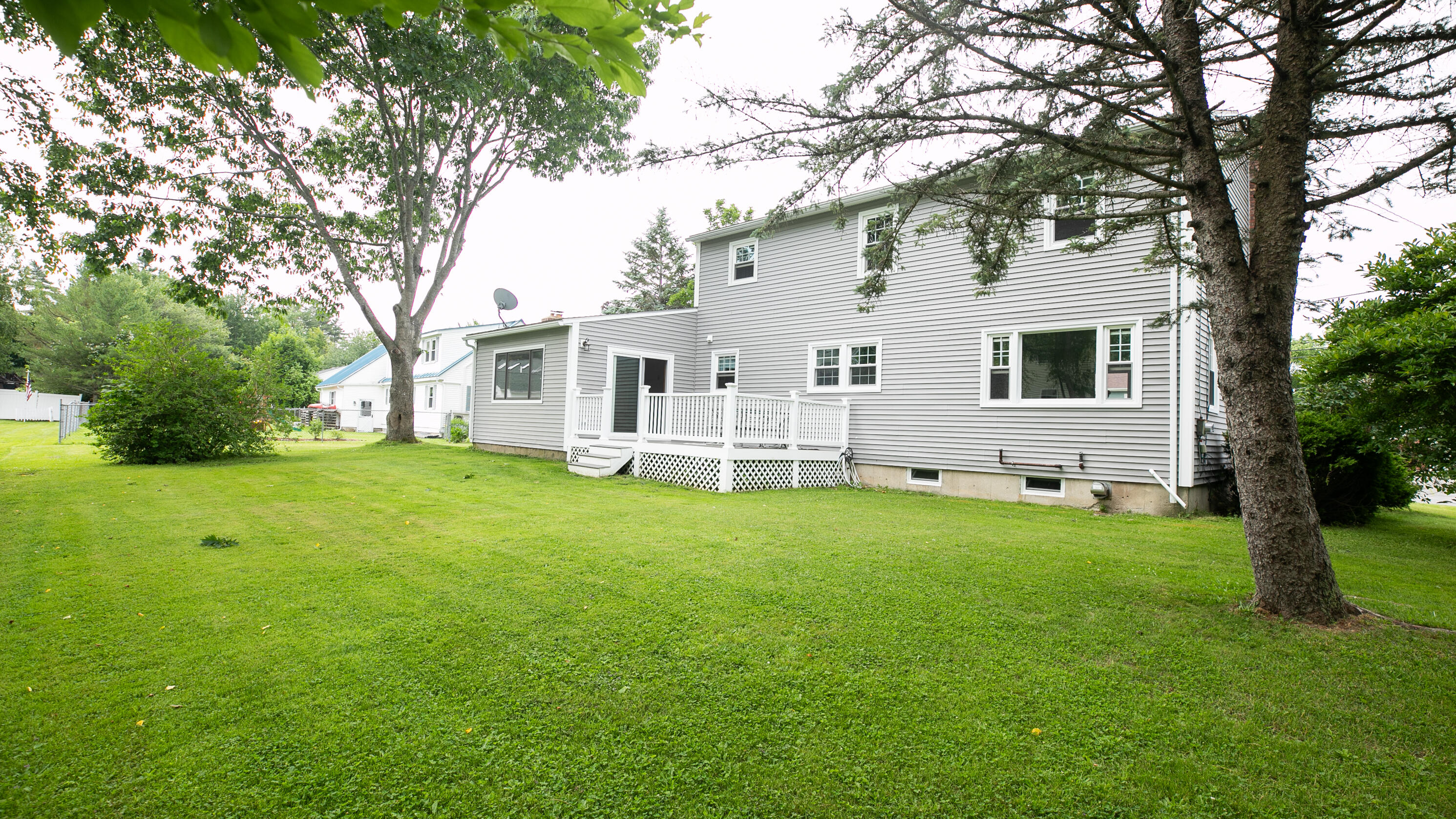 48 Clover Lane Brewer ME 04412