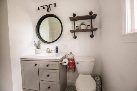 48 Clover Lane Brewer ME 04412