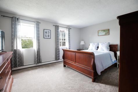 48 Clover Lane Brewer ME 04412