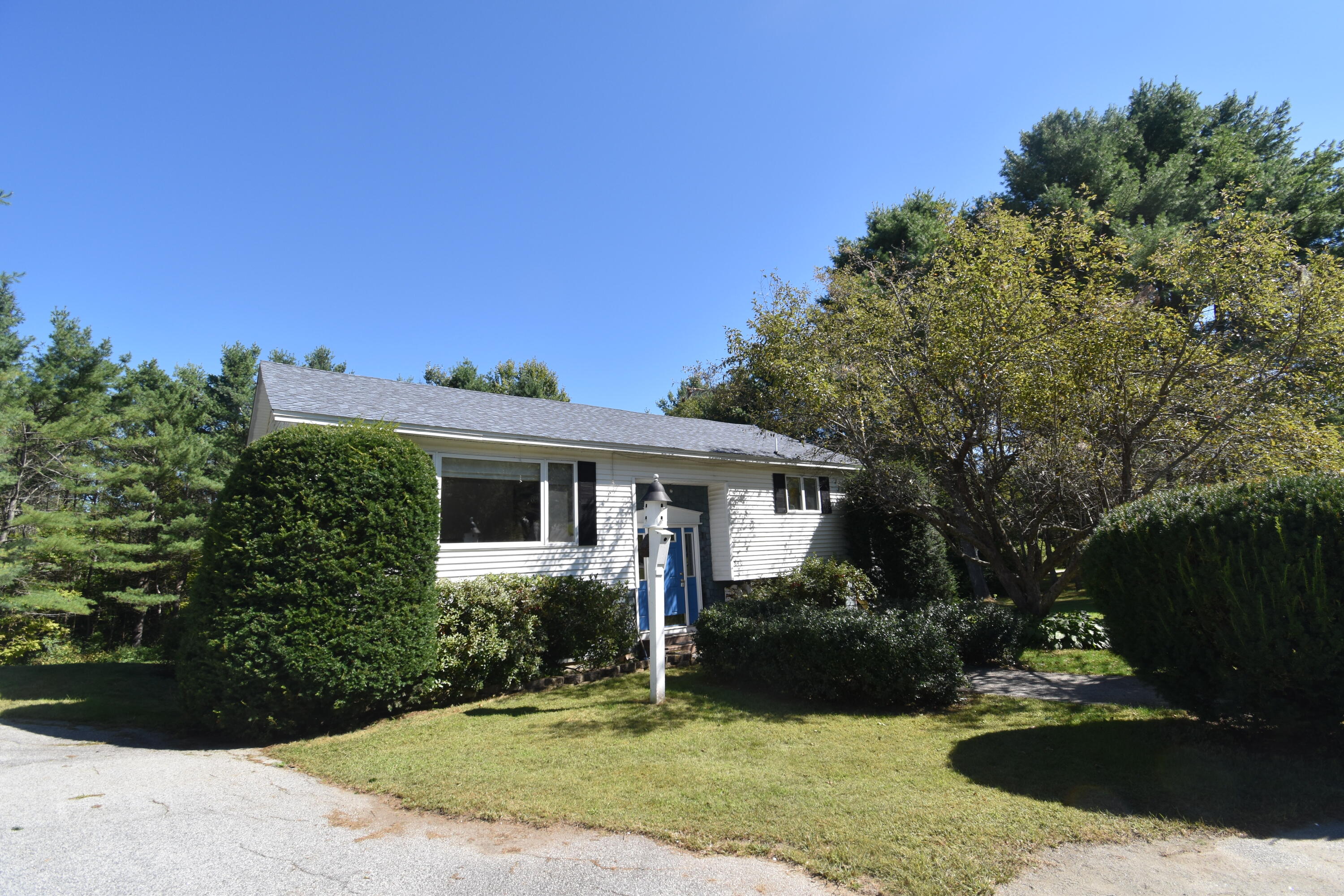 890 Elm Street Newport ME 04953