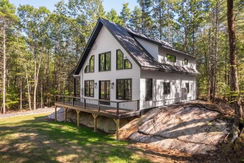 141 Logging Road York ME 03902