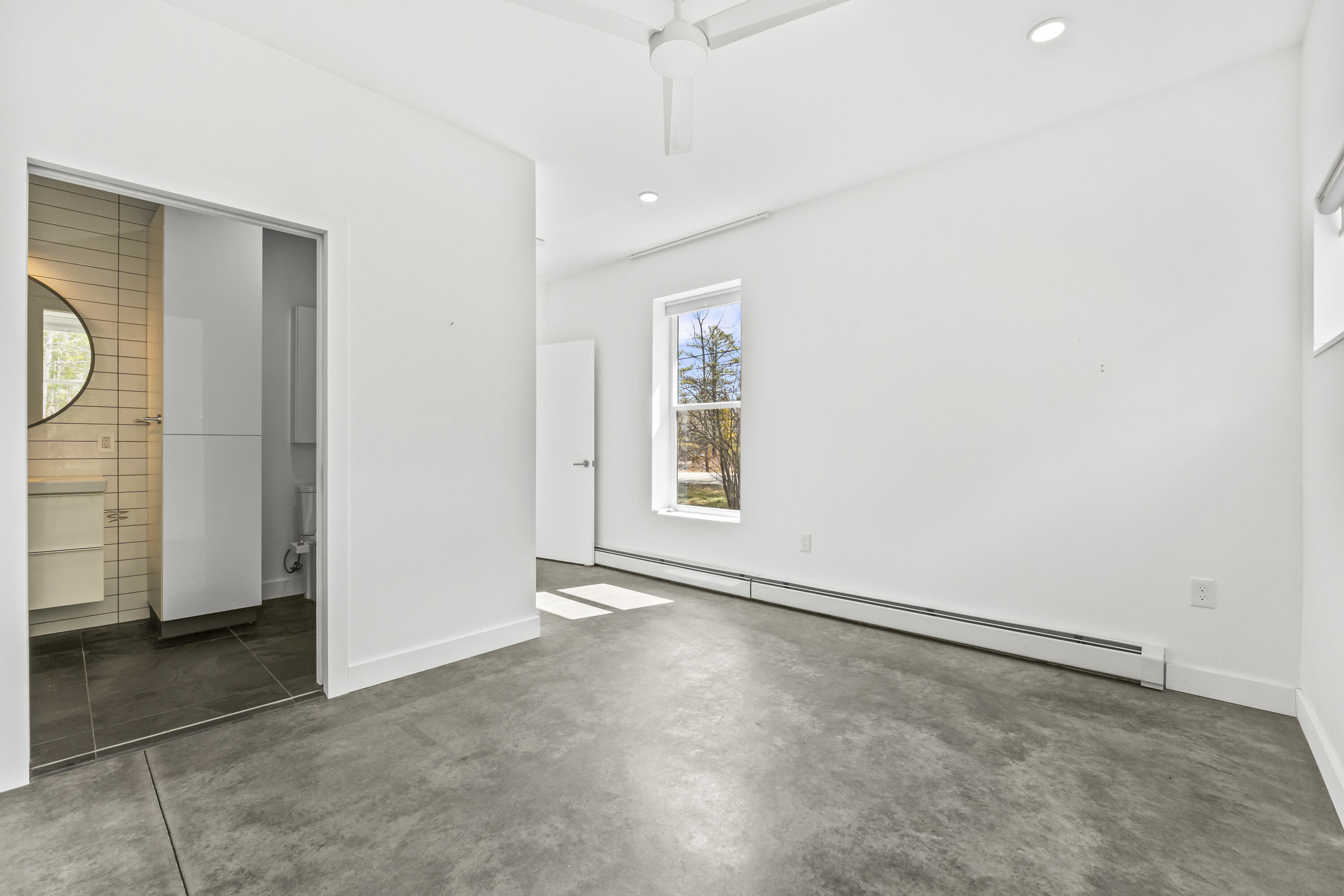 1 Cairn Hill Road Bowdoinham ME 04008