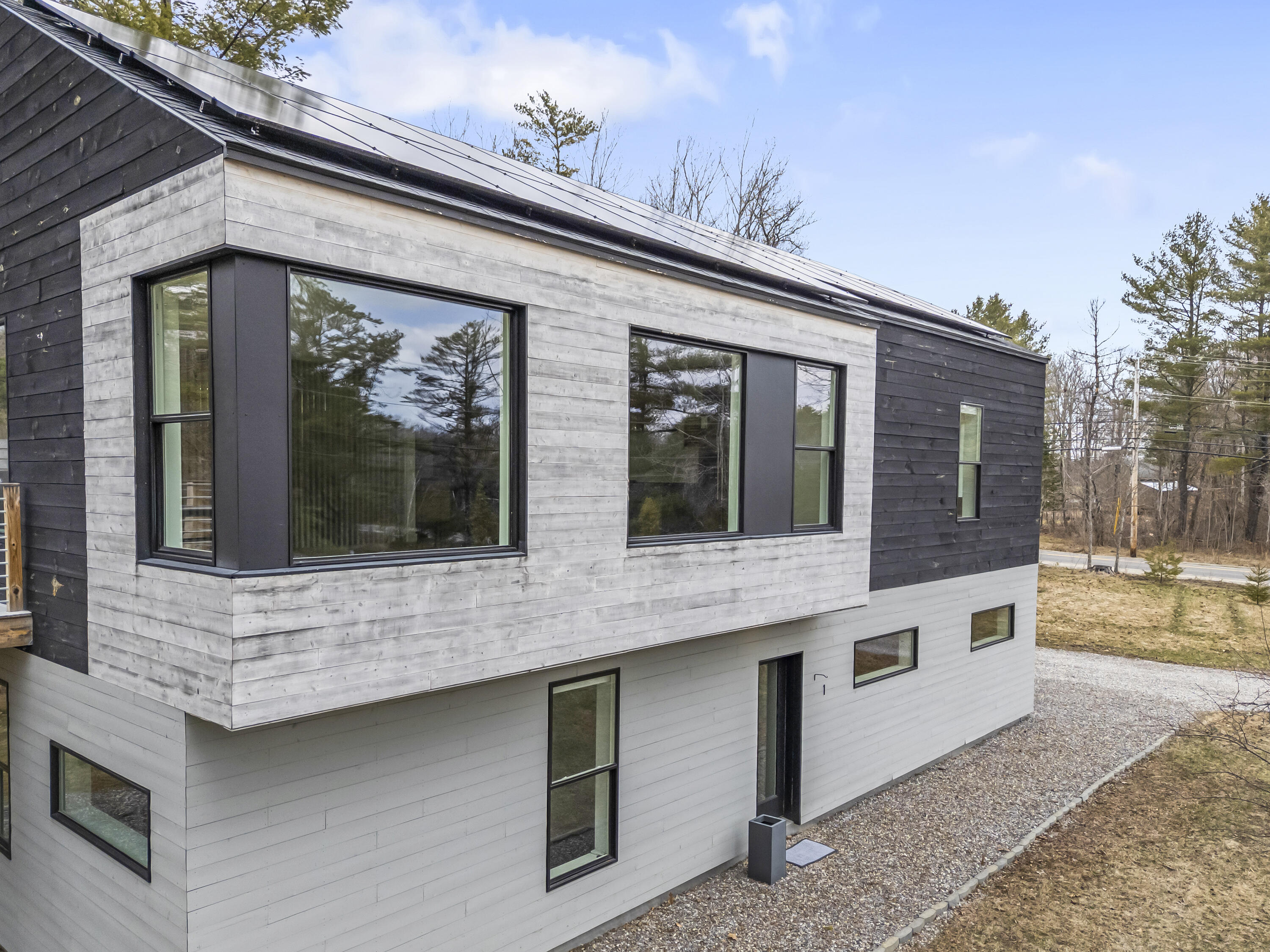 1 Cairn Hill Road Bowdoinham ME 04008