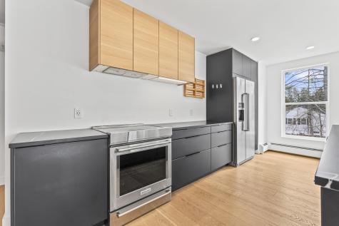 1 Cairn Hill Road Bowdoinham ME 04008
