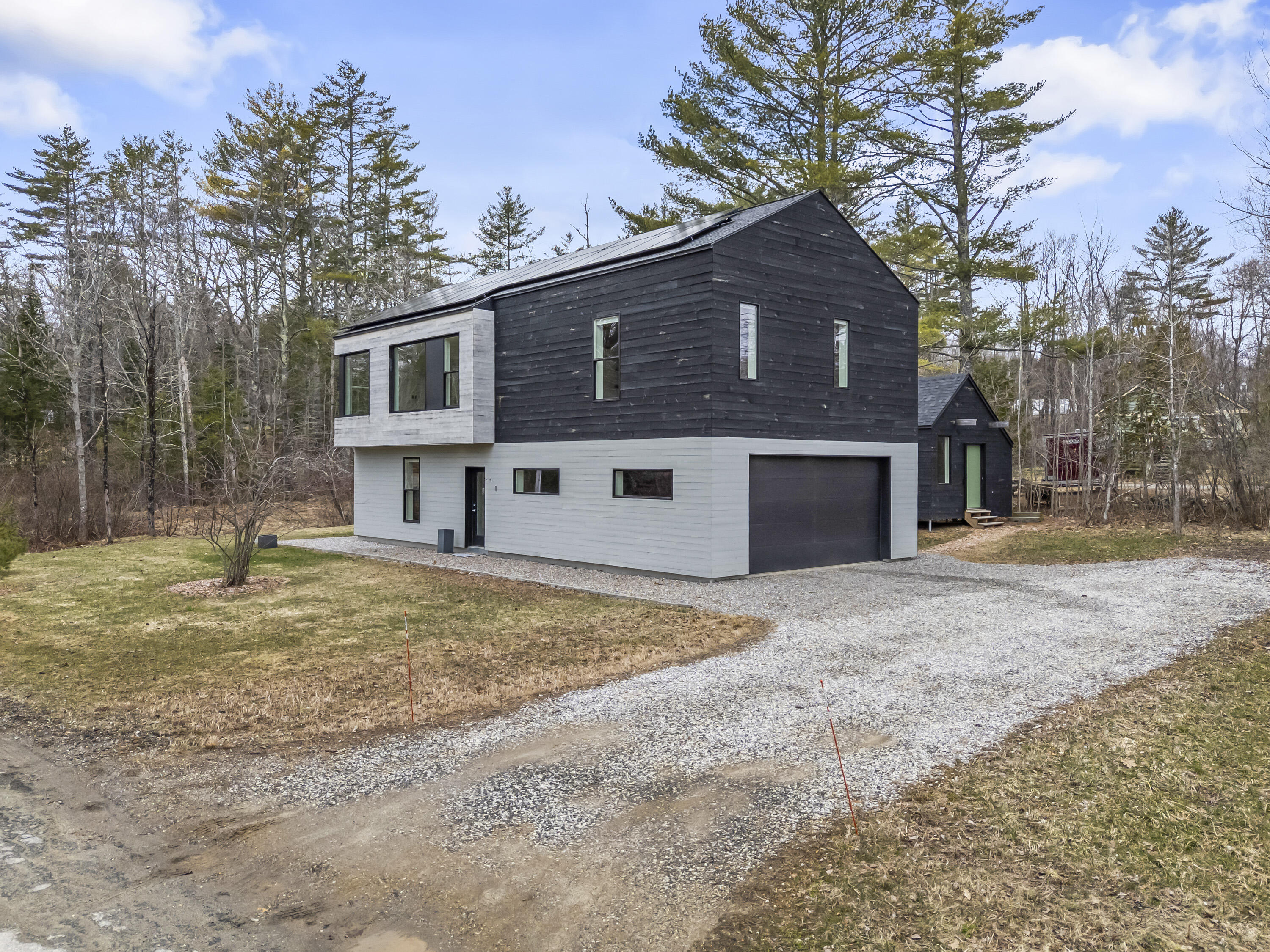 1 Cairn Hill Road Bowdoinham ME 04008