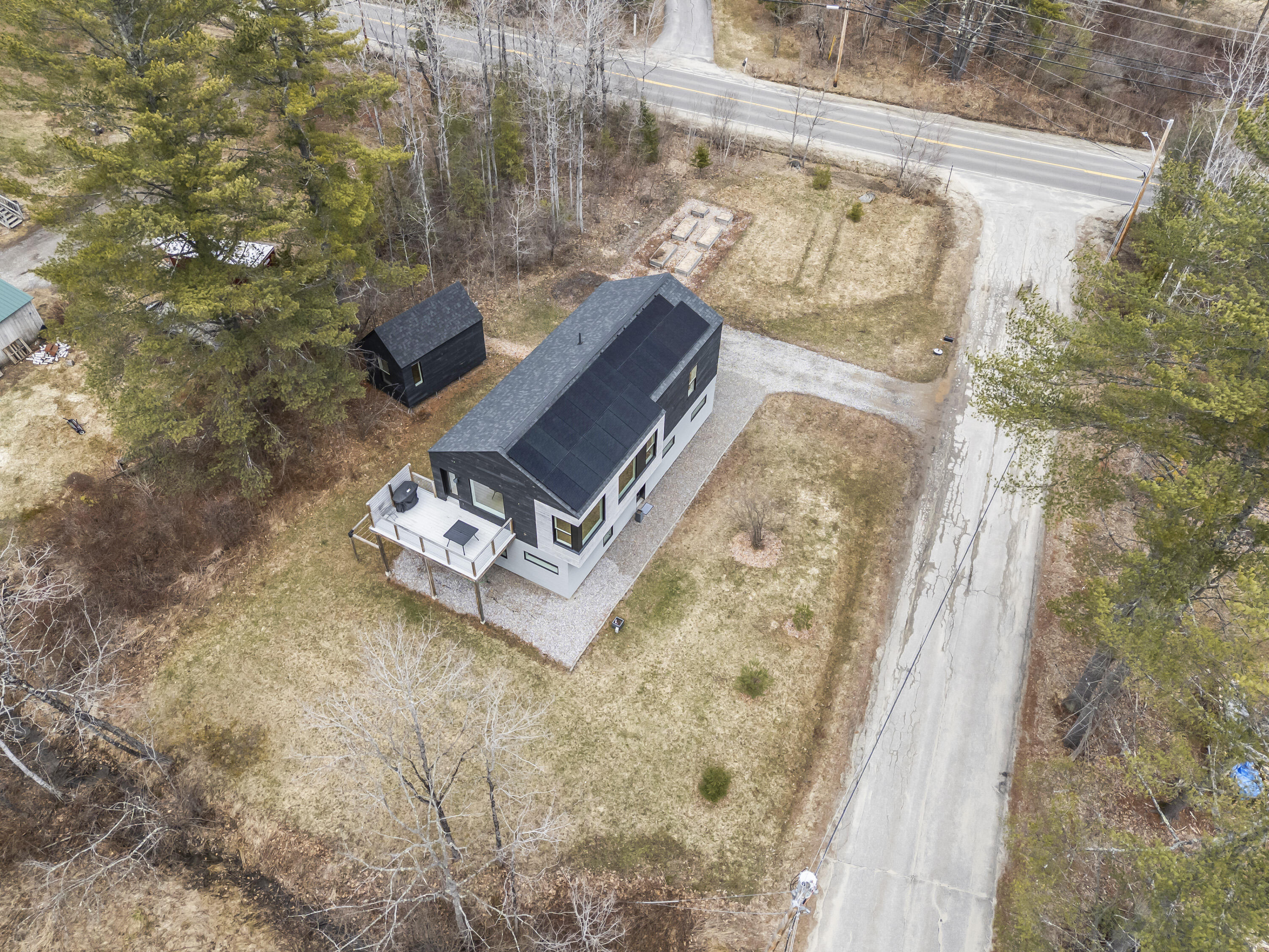 1 Cairn Hill Road Bowdoinham ME 04008