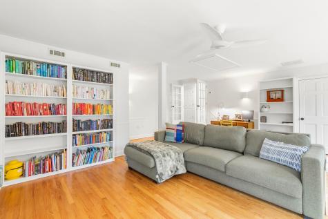 34 Cranbrook Drive Cape Elizabeth ME 04107